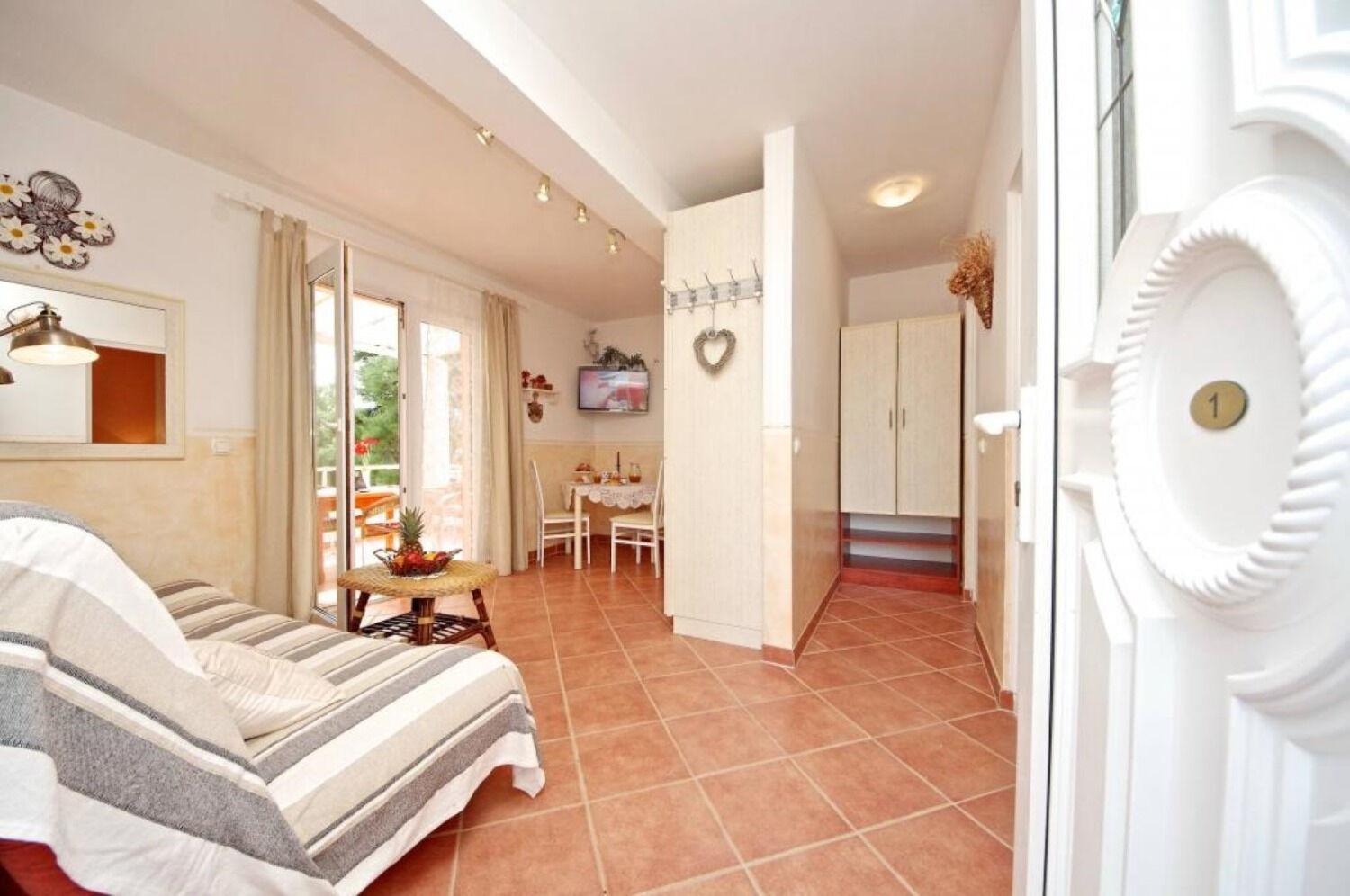 Apartmani Dino - Gorgeous Garden Zavala Exterior photo