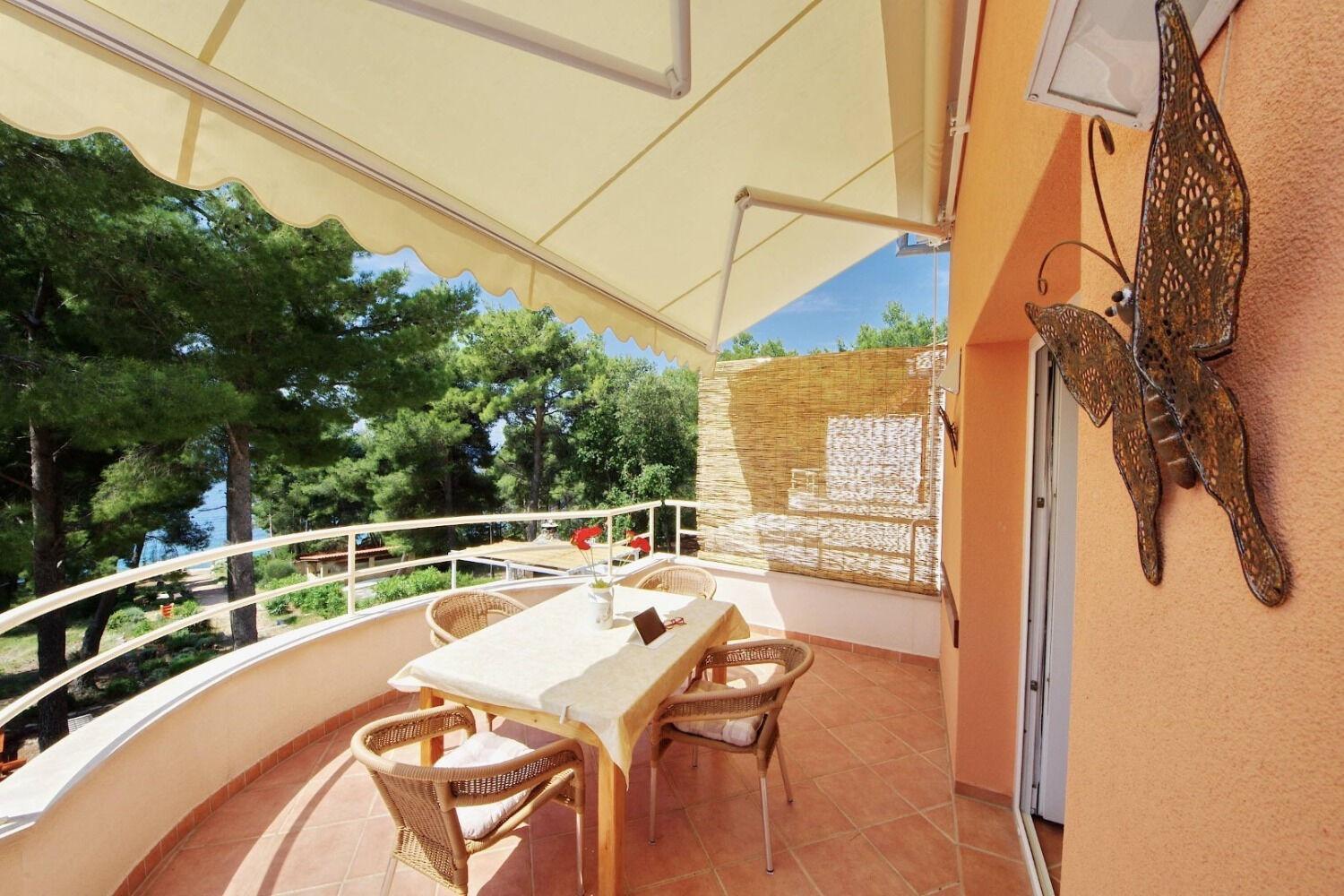 Apartmani Dino - Gorgeous Garden Zavala Exterior photo